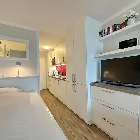 Metropol, Whg 7, Seeseite *