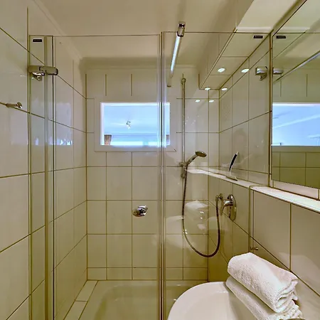 Metropol, Whg 7, Seeseite Apartmán *